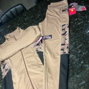 Take A Walk 2 pcs set New with tag work out leisure wear